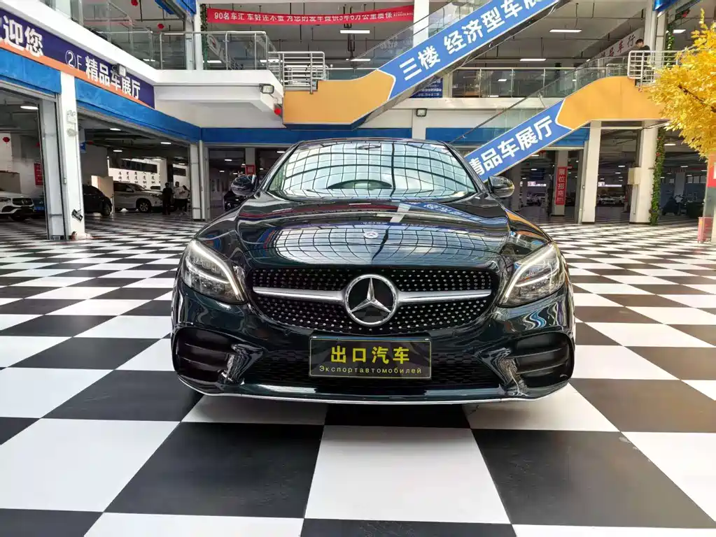 Mercedes-Benz C-Class — миниатюра 2