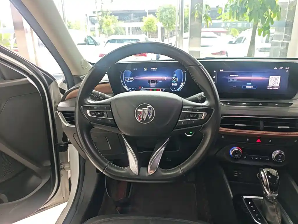 Buick Verano — миниатюра 11