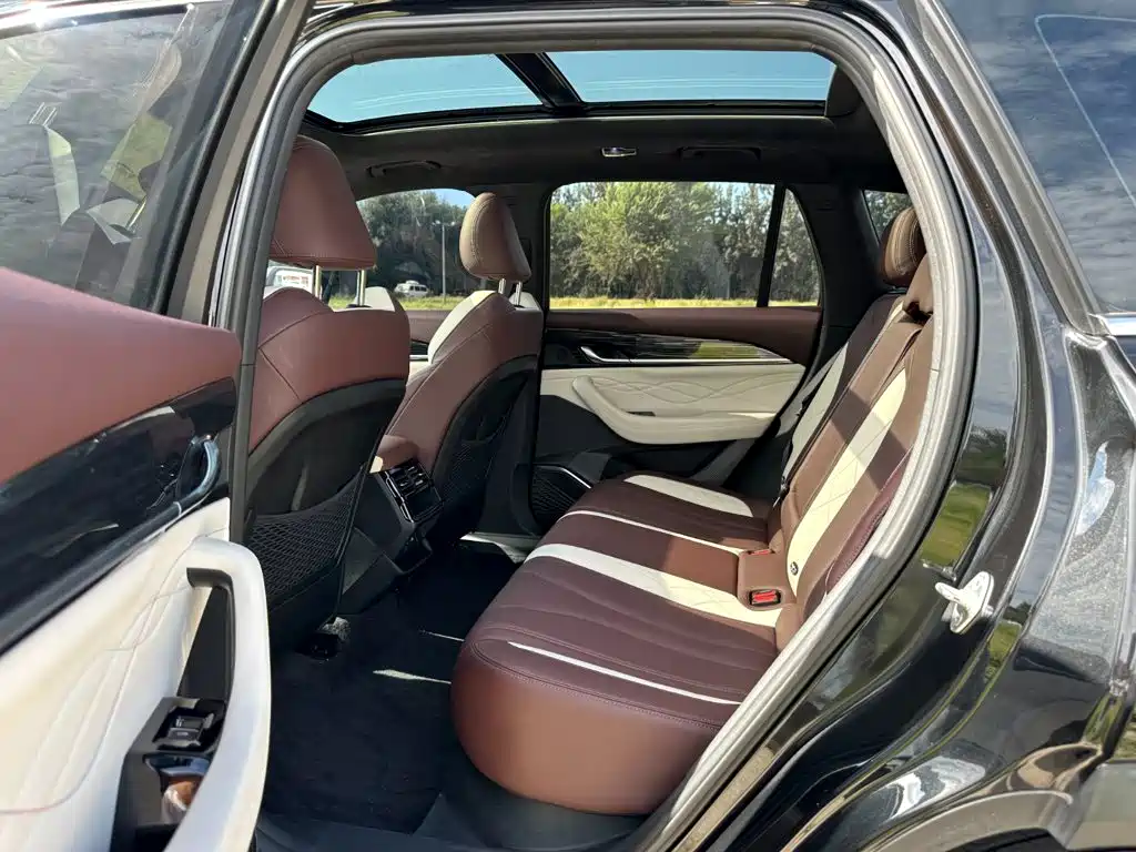 Geely Xingyue L — миниатюра 10