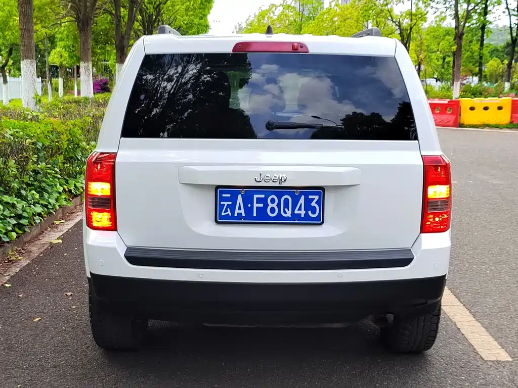 Jeep Patriot — миниатюра 5