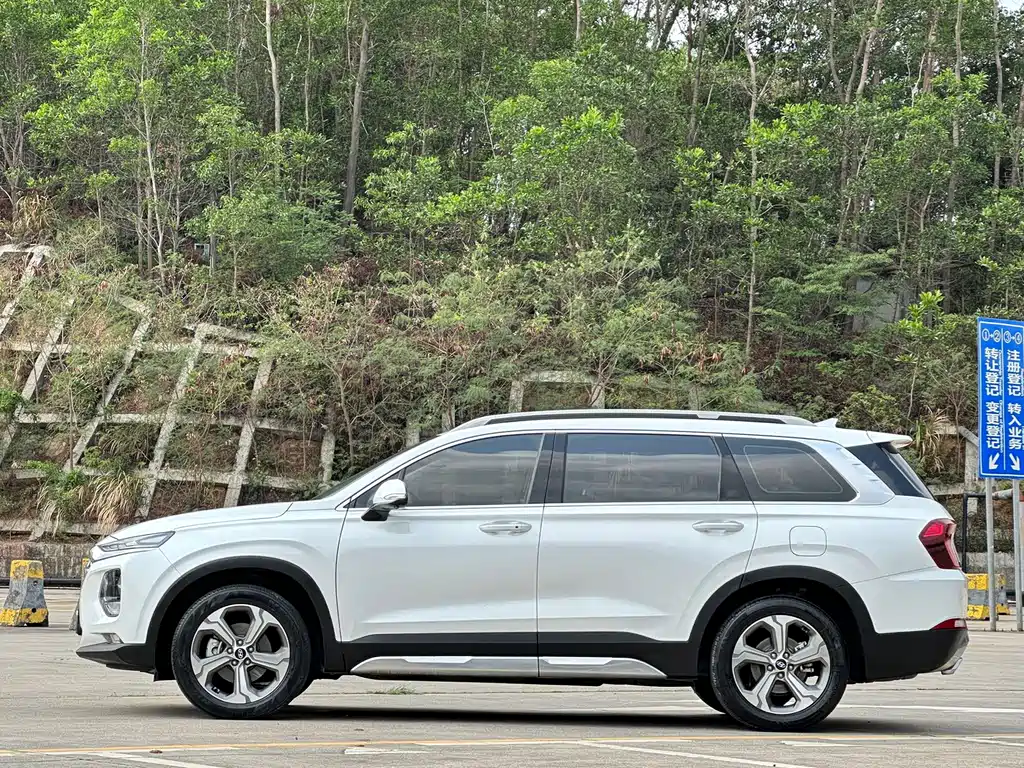 Hyundai Santa Fe — миниатюра 16