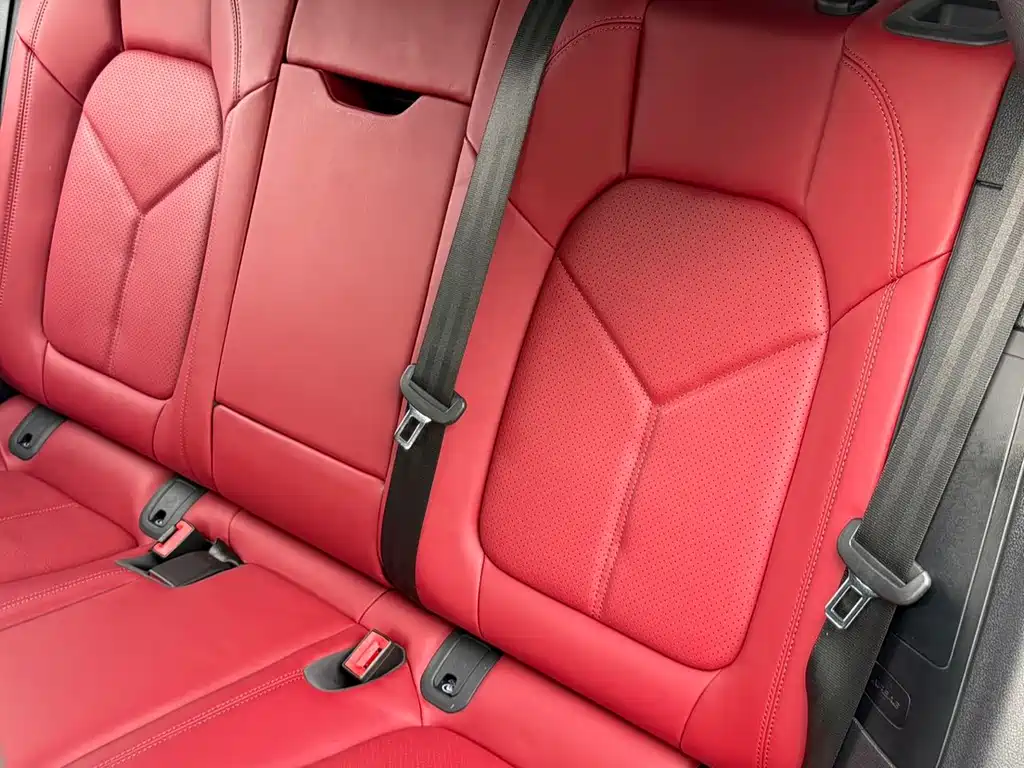 Porsche Macan — миниатюра 14