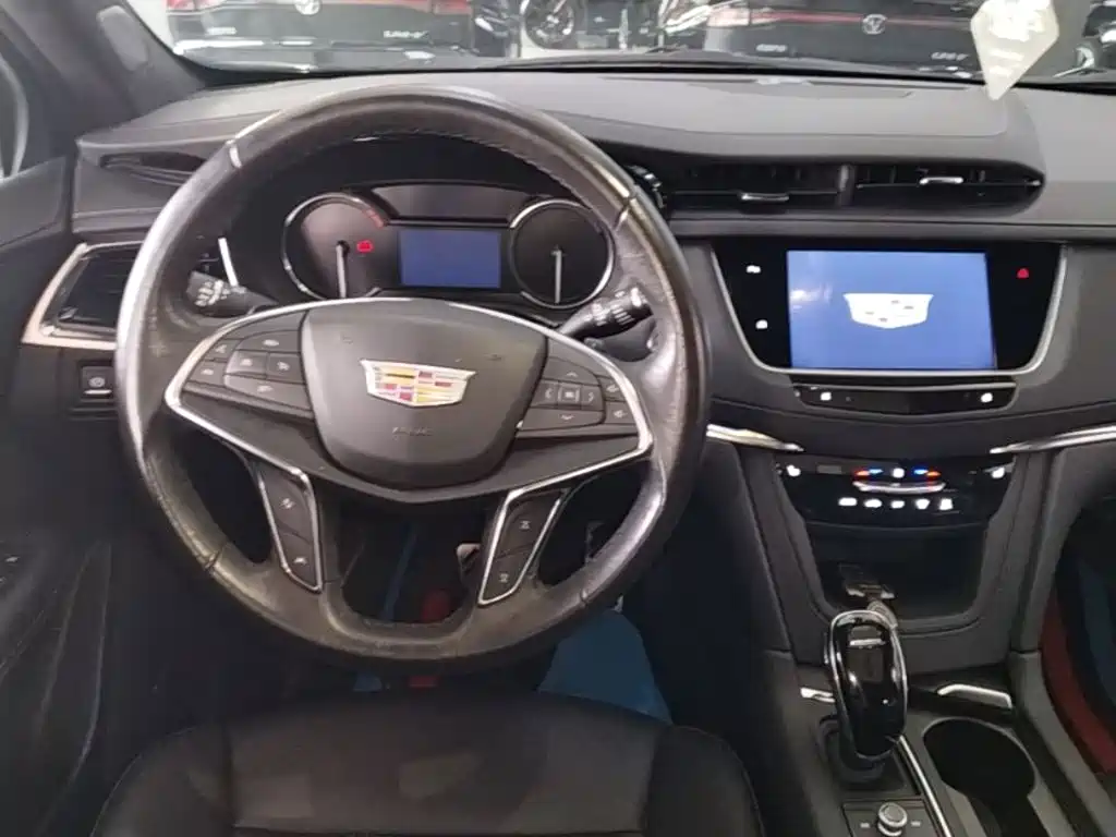 Cadillac XT5 — миниатюра 11