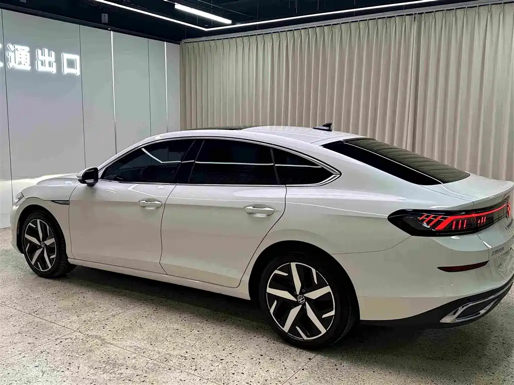 Volkswagen Lamando — миниатюра 7