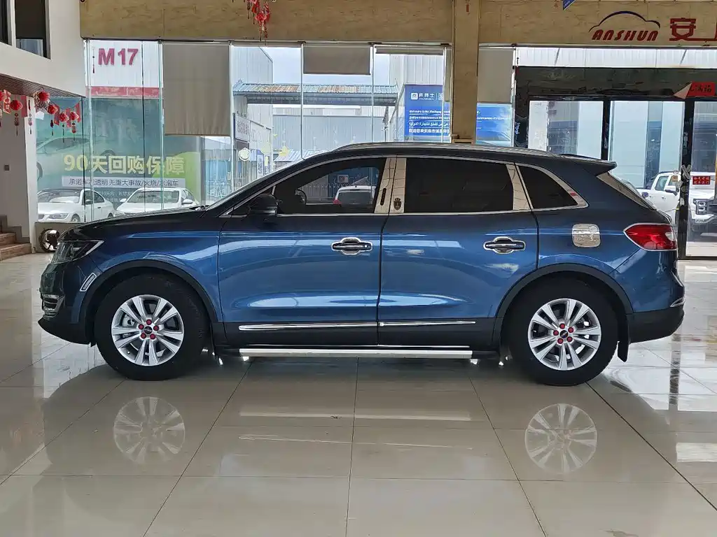 Lincoln MKX — миниатюра 8
