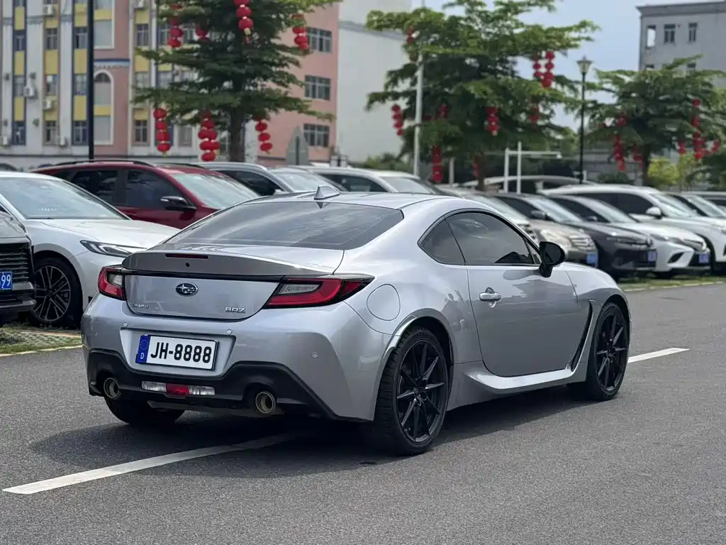 Subaru BRZ 2022 2.4L MT