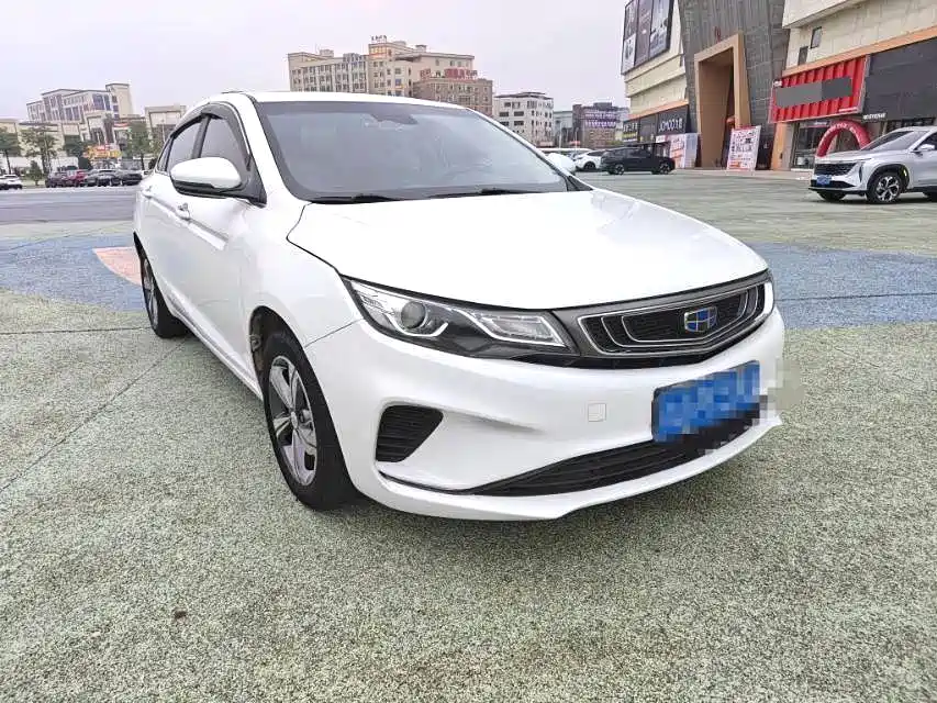 Geely Emgrand GL — миниатюра 3