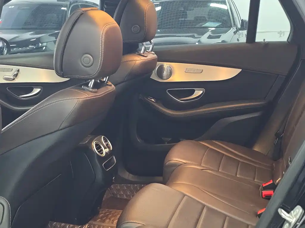 Mercedes-Benz GLC — миниатюра 7