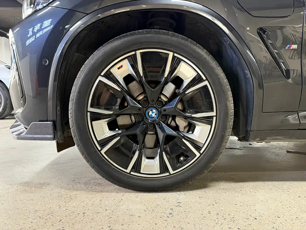 BMW iX3 — миниатюра 25