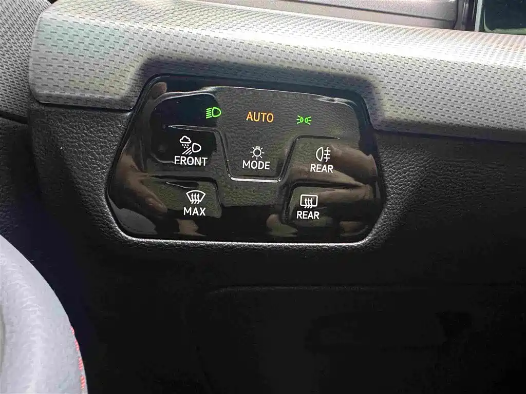Volkswagen Lamando — миниатюра 10
