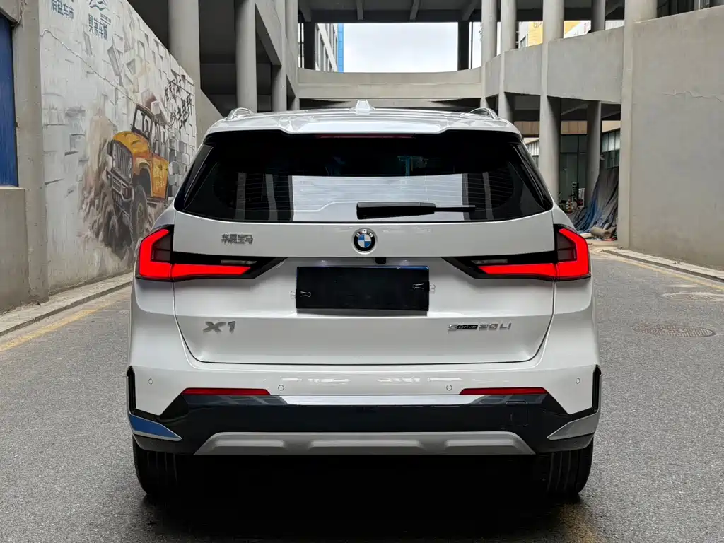 BMW X1 — миниатюра 5