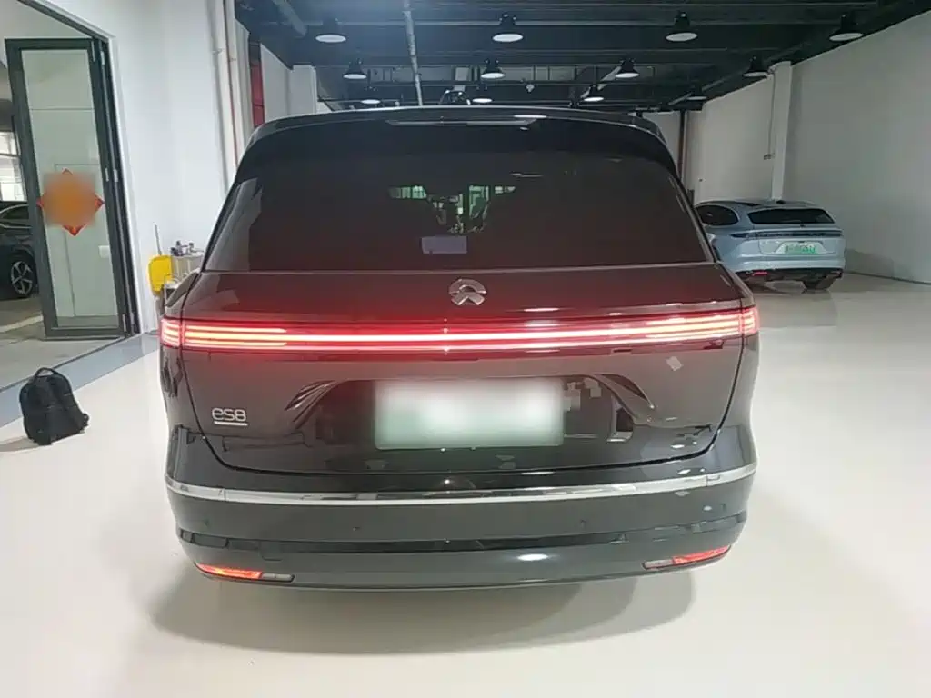 NIO ES8 — миниатюра 6