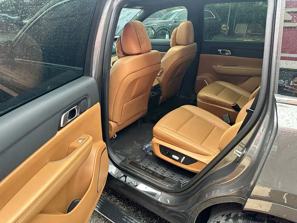 Li Auto Li ONE — миниатюра 4