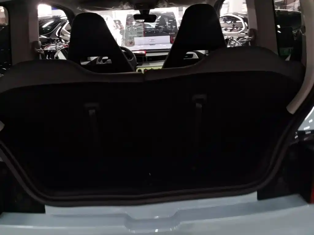 Wuling MINIEV — миниатюра 19