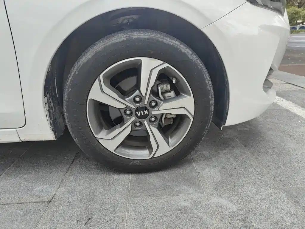 Kia K3 — миниатюра 24