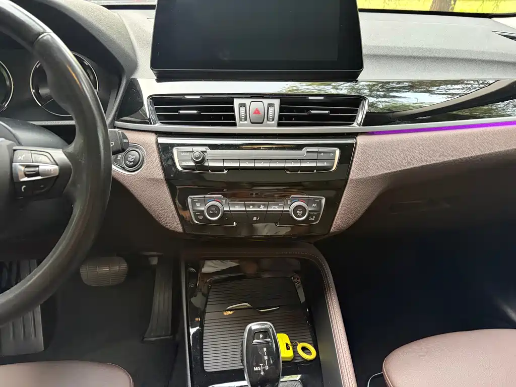 BMW X1 — миниатюра 12