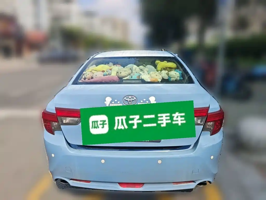 Toyota Reiz — миниатюра 3