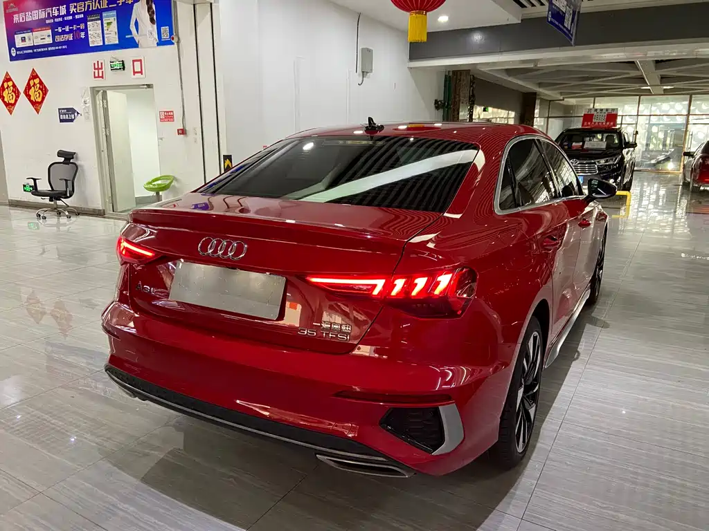 Audi A3 A3L Limousine 35 TFSI Fashion Sport Type, фото 6