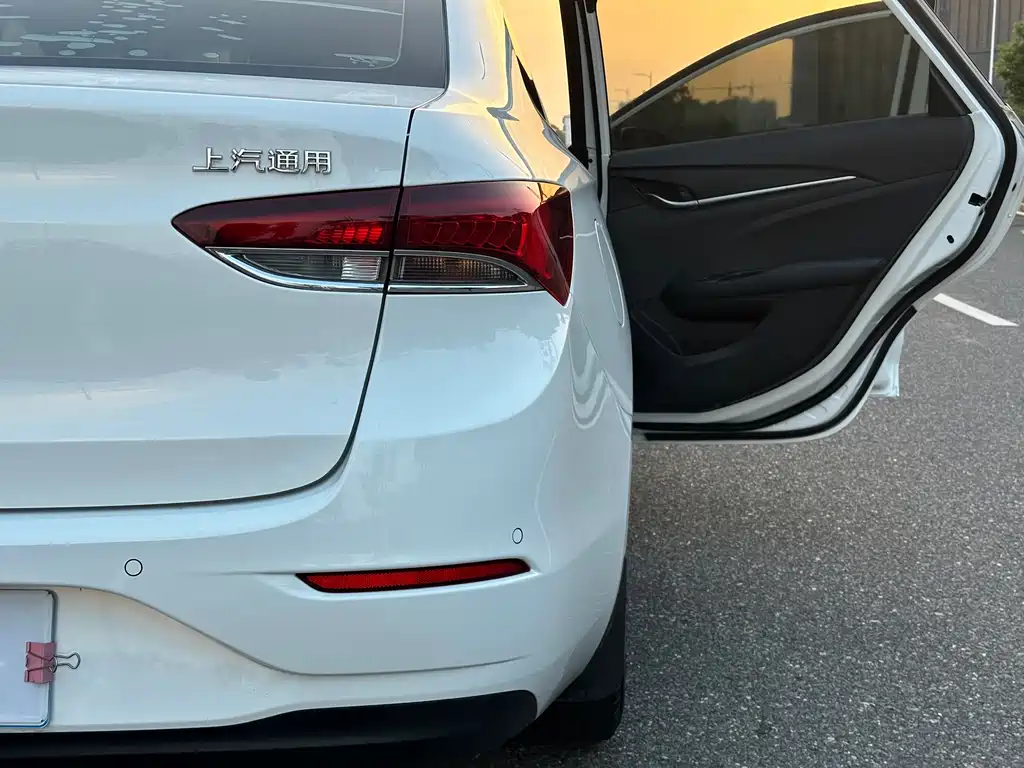 Buick Excelle — миниатюра 17