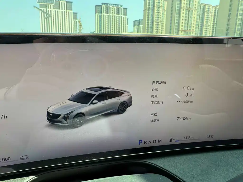 Cadillac CT5 — миниатюра 10