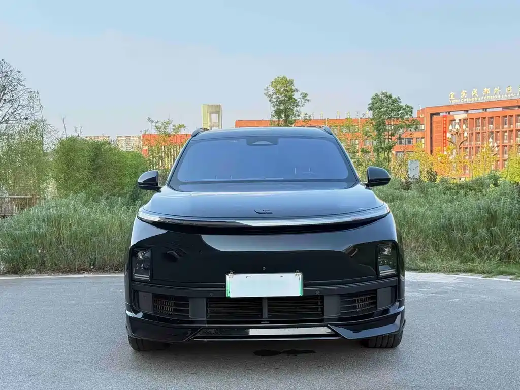 Li Auto Li L8 — миниатюра 2