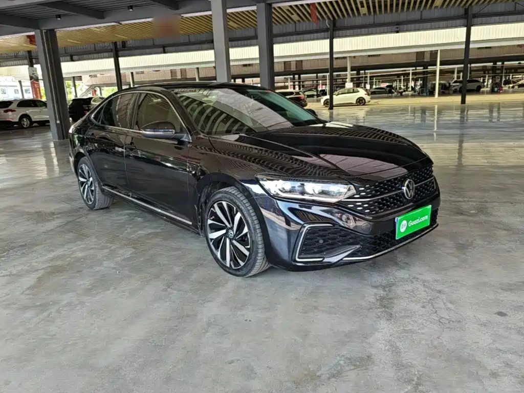 Volkswagen Passat — миниатюра 4
