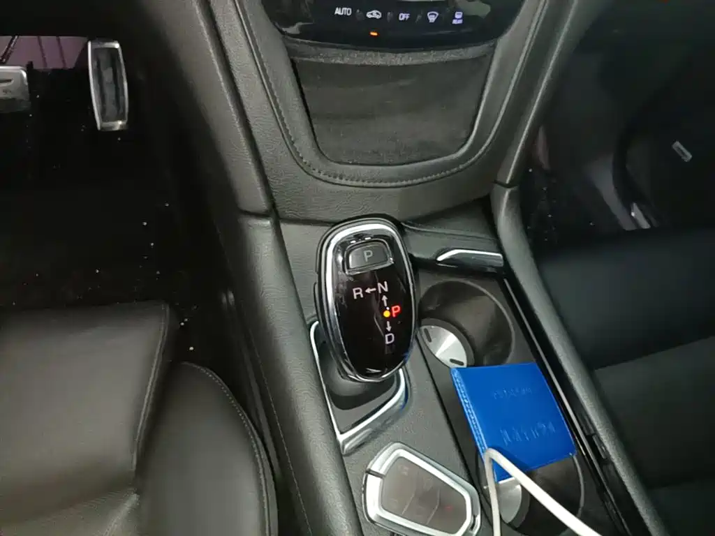 Cadillac XT5 — миниатюра 14