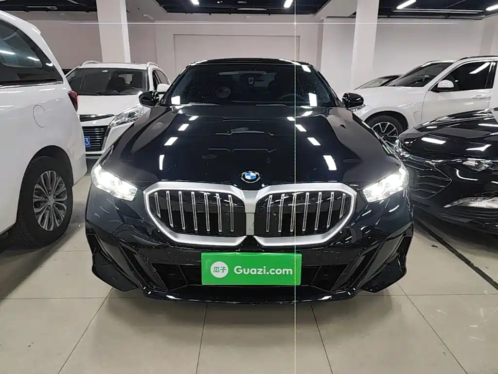 BMW 5 Series 5 2025 530Li Premium M Sport