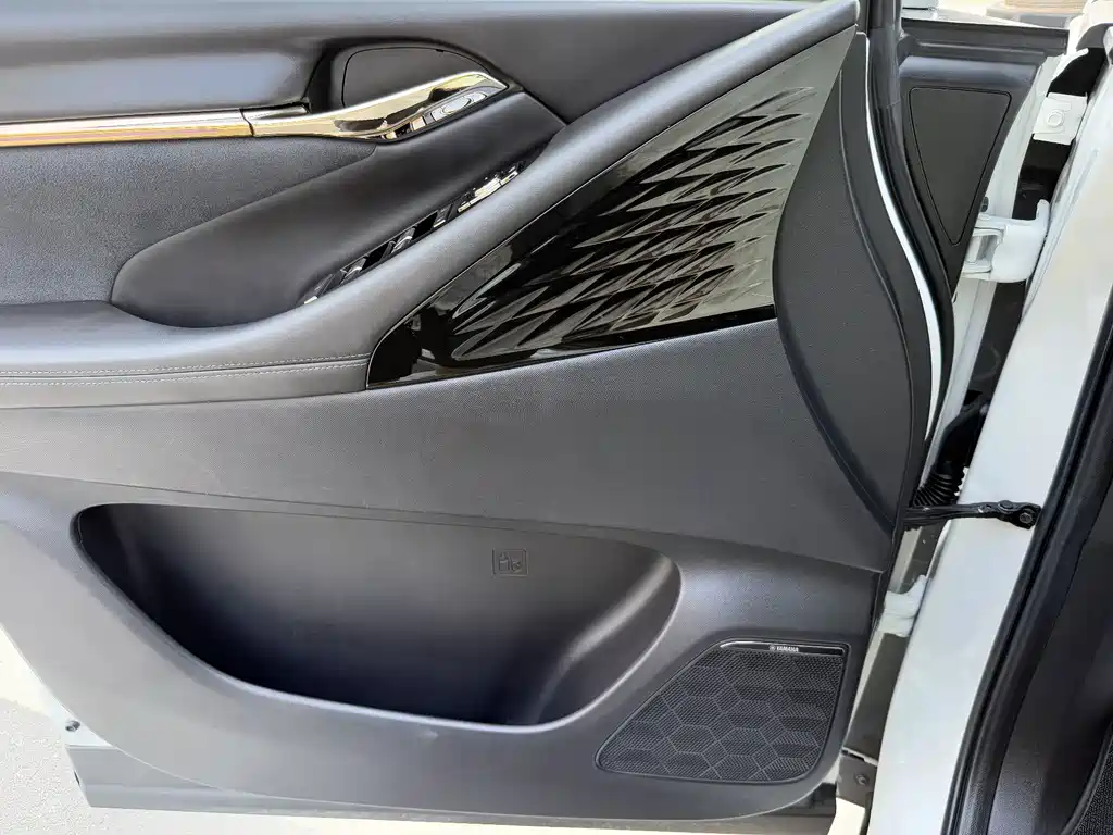 GAC Motor Trumpchi M8 — миниатюра 14