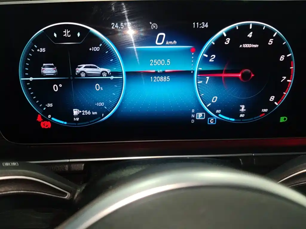 Mercedes-Benz GLE (Import) — миниатюра 12