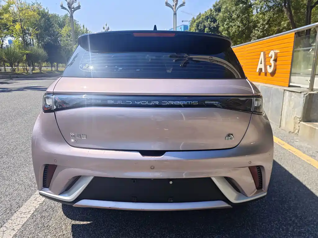 BYD Dolphin — миниатюра 5