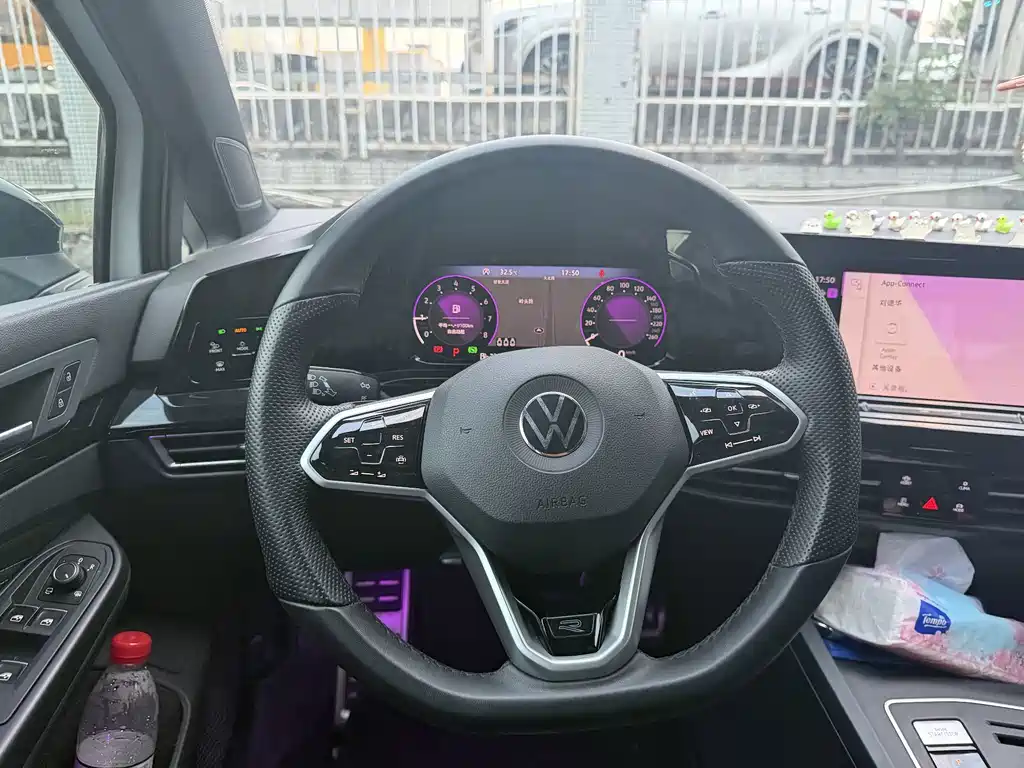 Volkswagen Golf — миниатюра 10