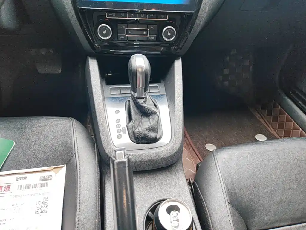 Volkswagen Sagitar — миниатюра 14
