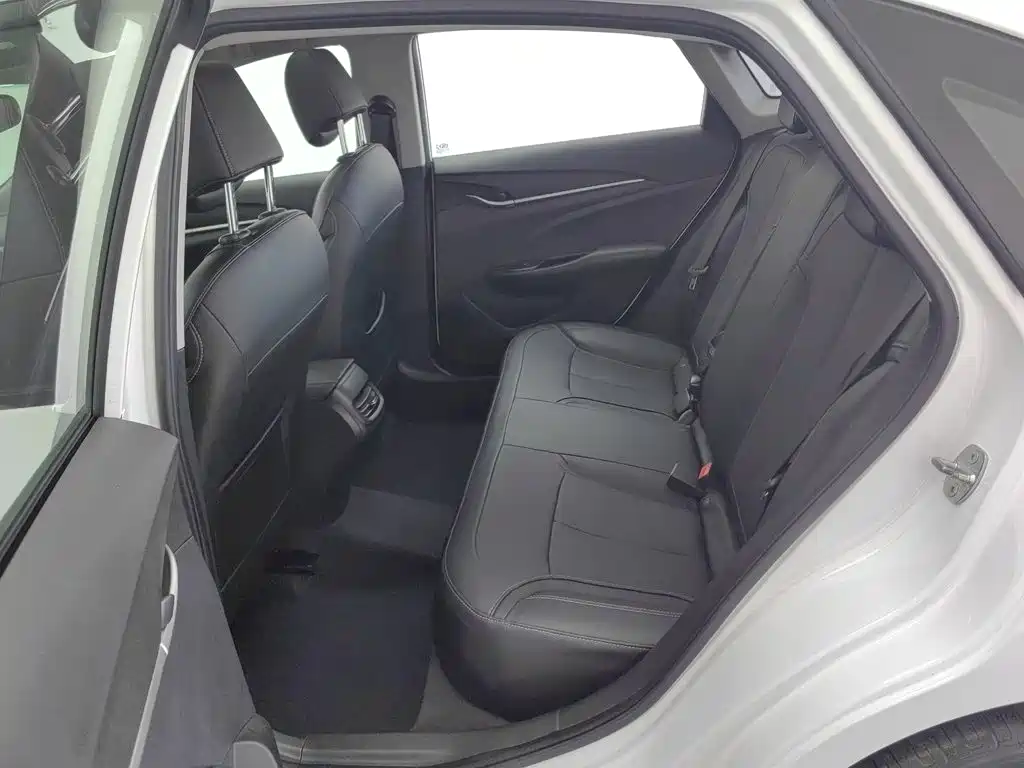 Buick Excelle — миниатюра 15