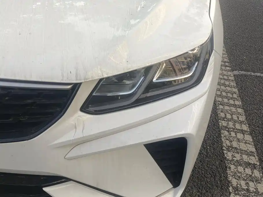 Geely Binyue — миниатюра 5