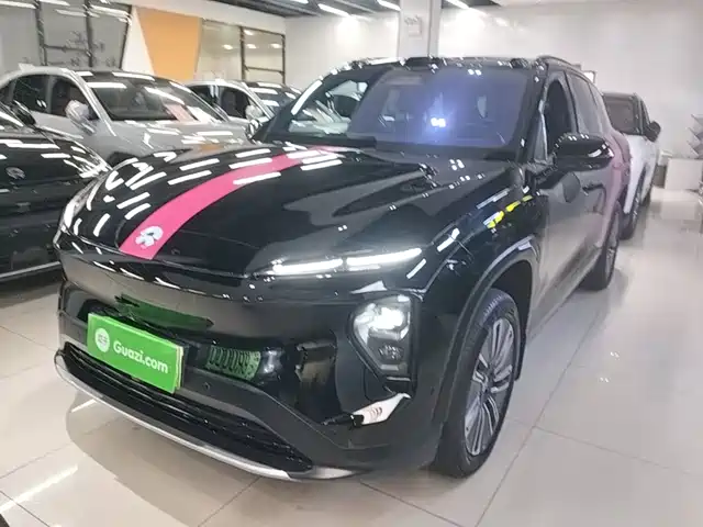 NIO ES7