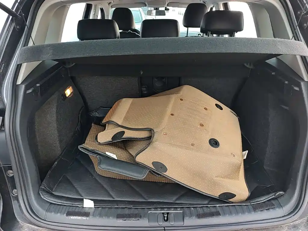 Volkswagen Tiguan — миниатюра 19