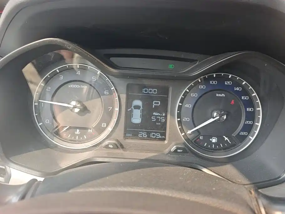 Geely Vision X3 — миниатюра 14
