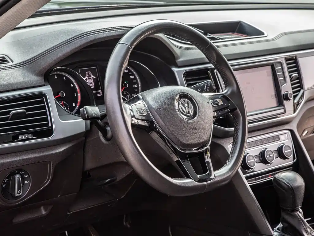 Volkswagen Teramont — миниатюра 7