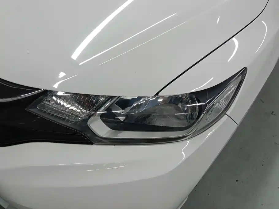 Honda Fit — миниатюра 5