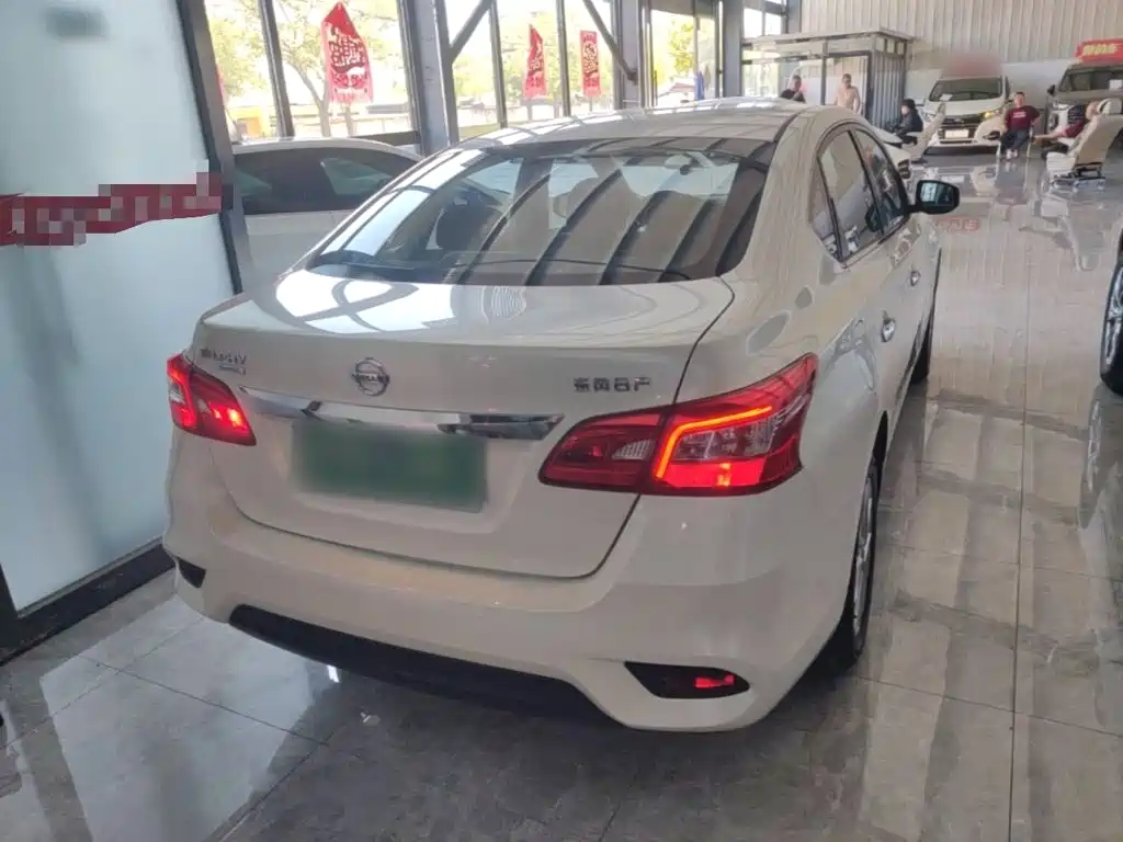 Nissan Sylphy — миниатюра 6