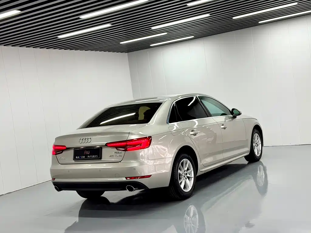 Audi A4L — миниатюра 7
