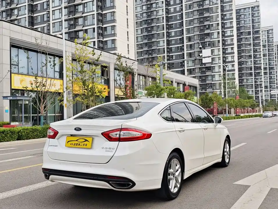 Ford Mondeo — миниатюра 4