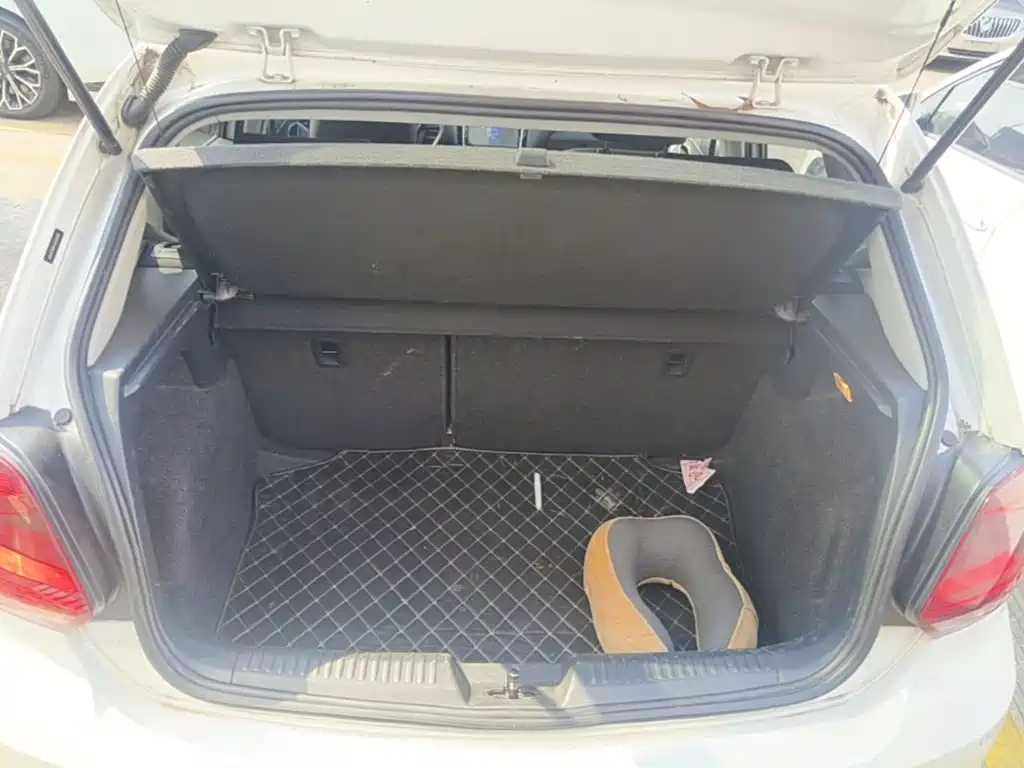 Volkswagen Polo — миниатюра 19