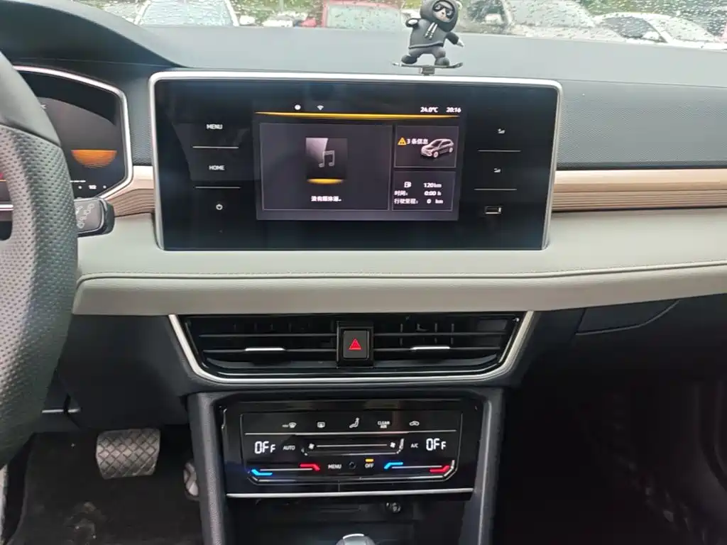 Volkswagen Tharu — миниатюра 13