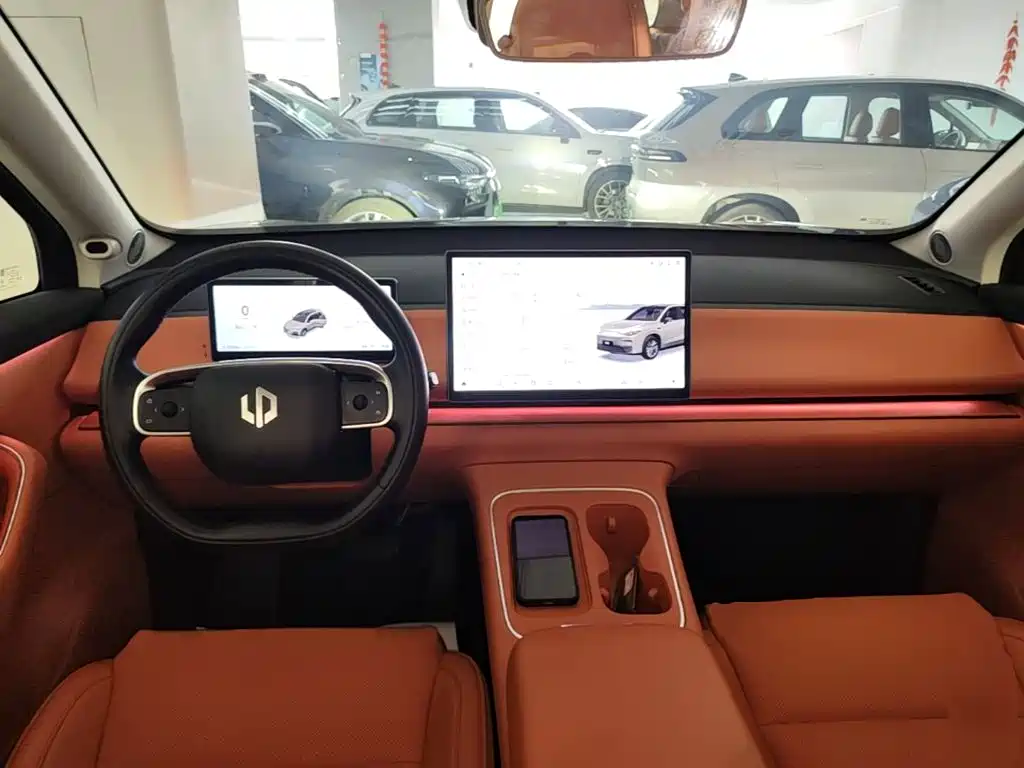 Leapmotor Leapmotor C10 — миниатюра 10