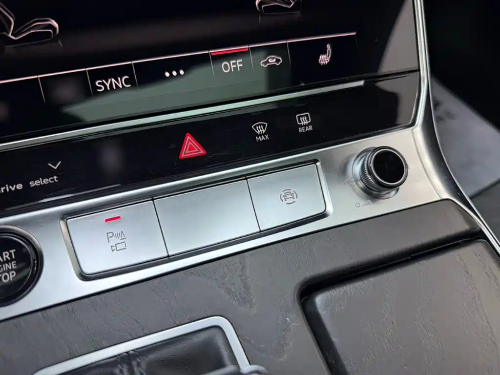 Audi A6L — миниатюра 7