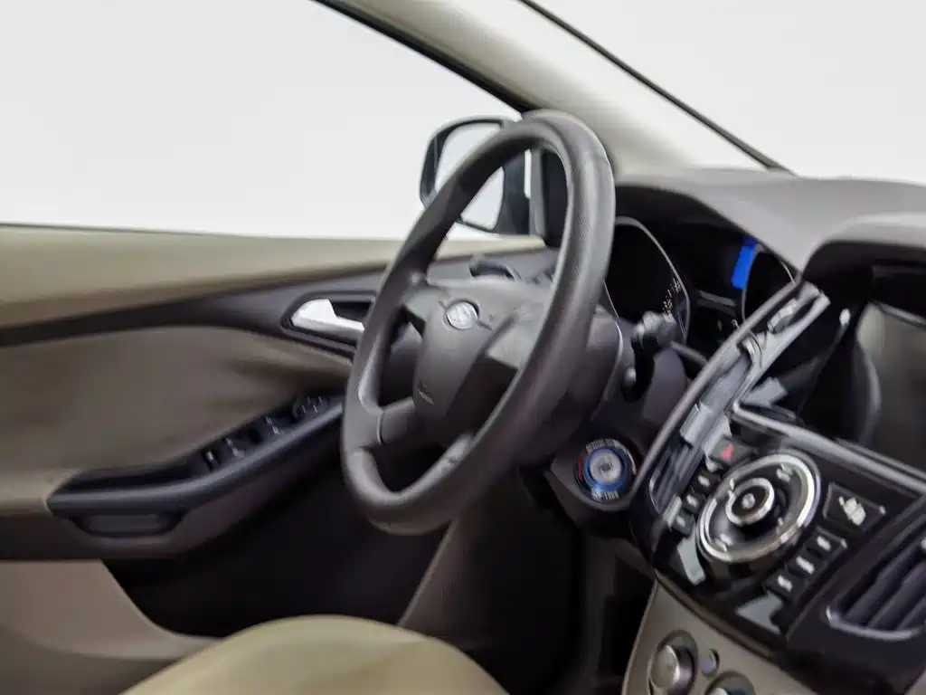 Ford Focus — миниатюра 22