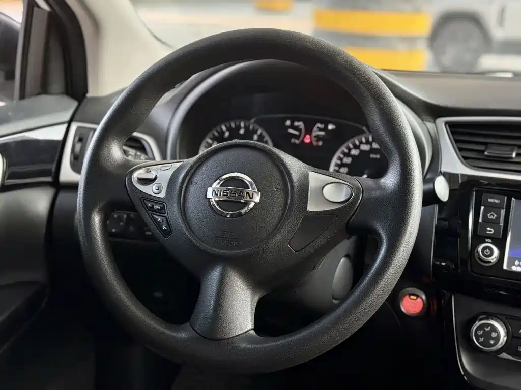Nissan Sylphy — миниатюра 9