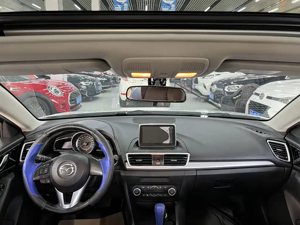Mazda 3 Axela — миниатюра 5